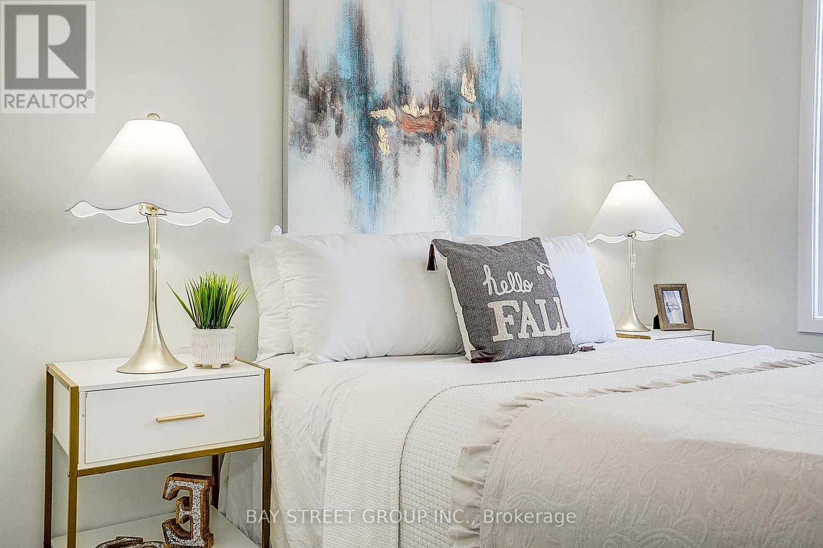 Th 62 - 31 Honeycrisp Crescent, Vaughan (Vaughan Corporate Centre), Ontario  L4K 0N6 - Photo 13 - N12635950