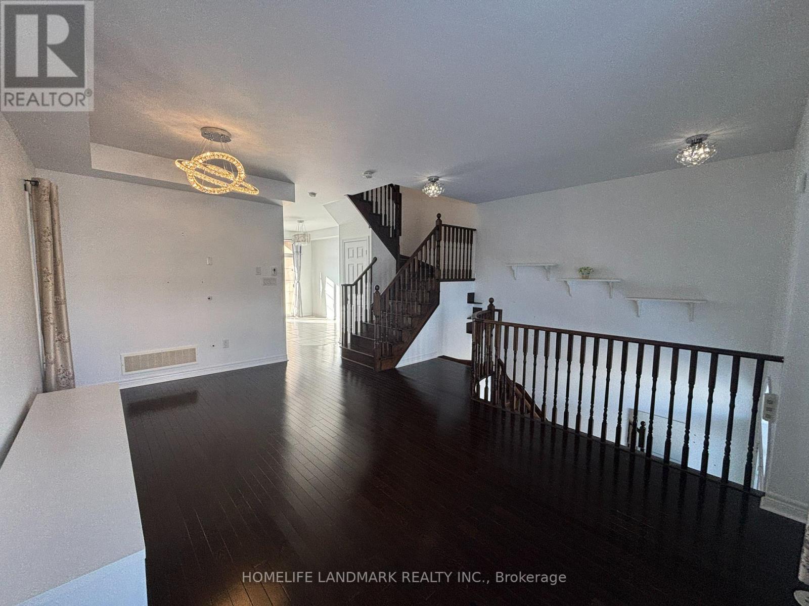 88 Grand Trunk Avenue, Vaughan (Patterson), Ontario  L6A 0Y4 - Photo 10 - N12636010