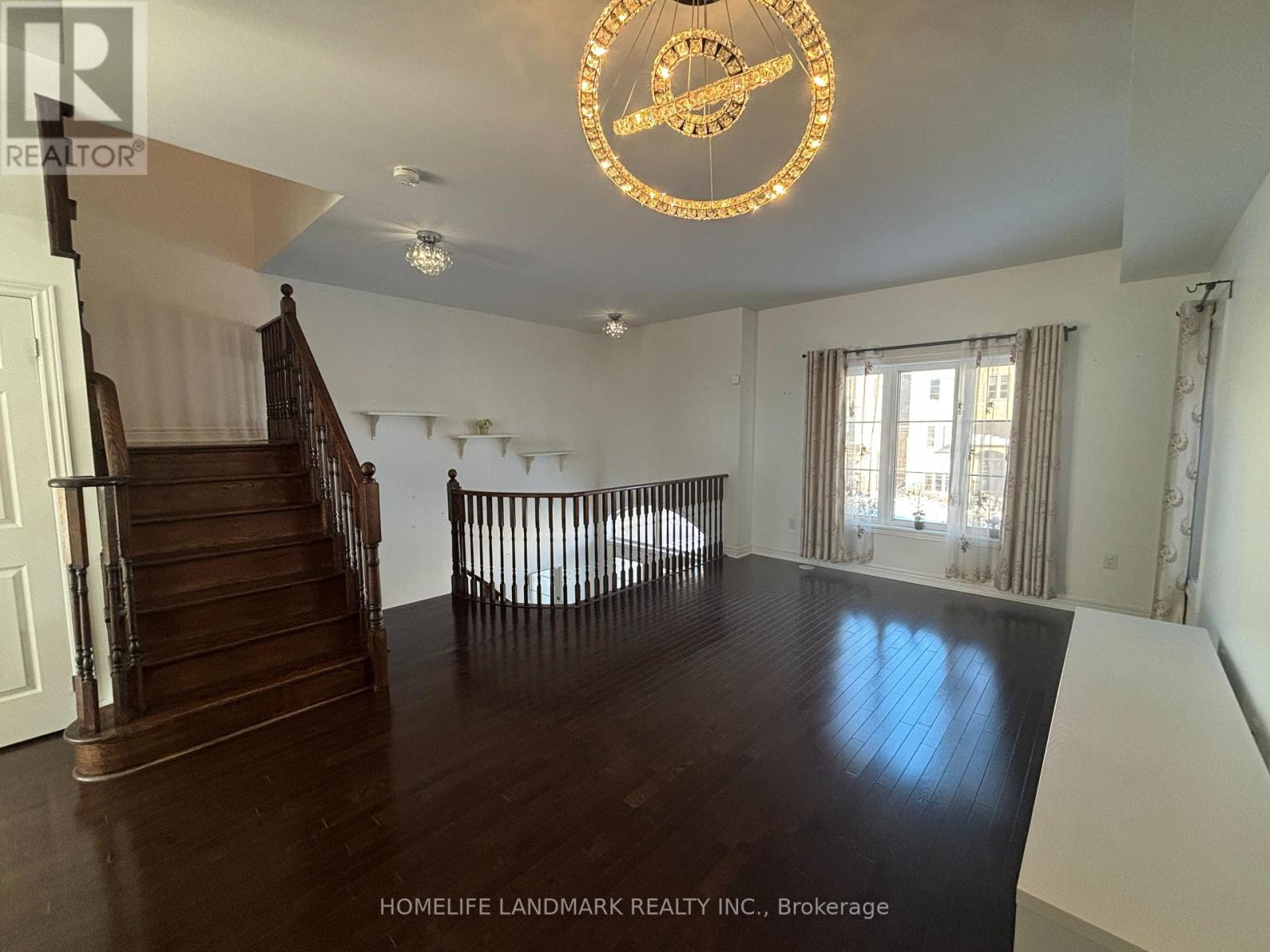 88 Grand Trunk Avenue, Vaughan (Patterson), Ontario  L6A 0Y4 - Photo 11 - N12636010