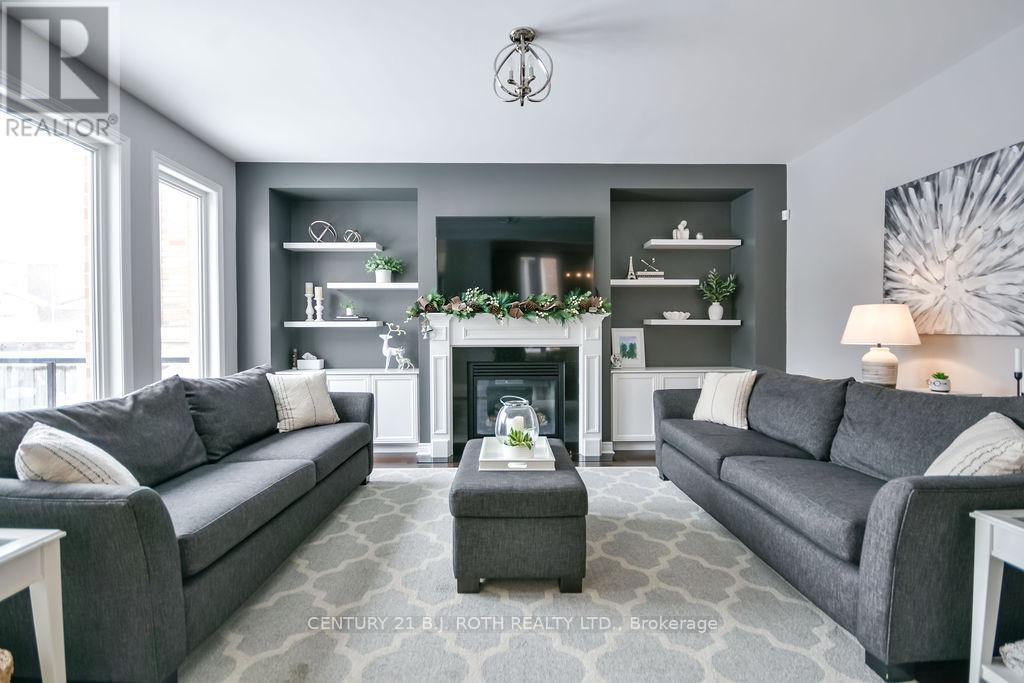 304 Downy Emerald Drive, Bradford West Gwillimbury (Bradford), Ontario  L3Z 0K3 - Photo 10 - N12636026