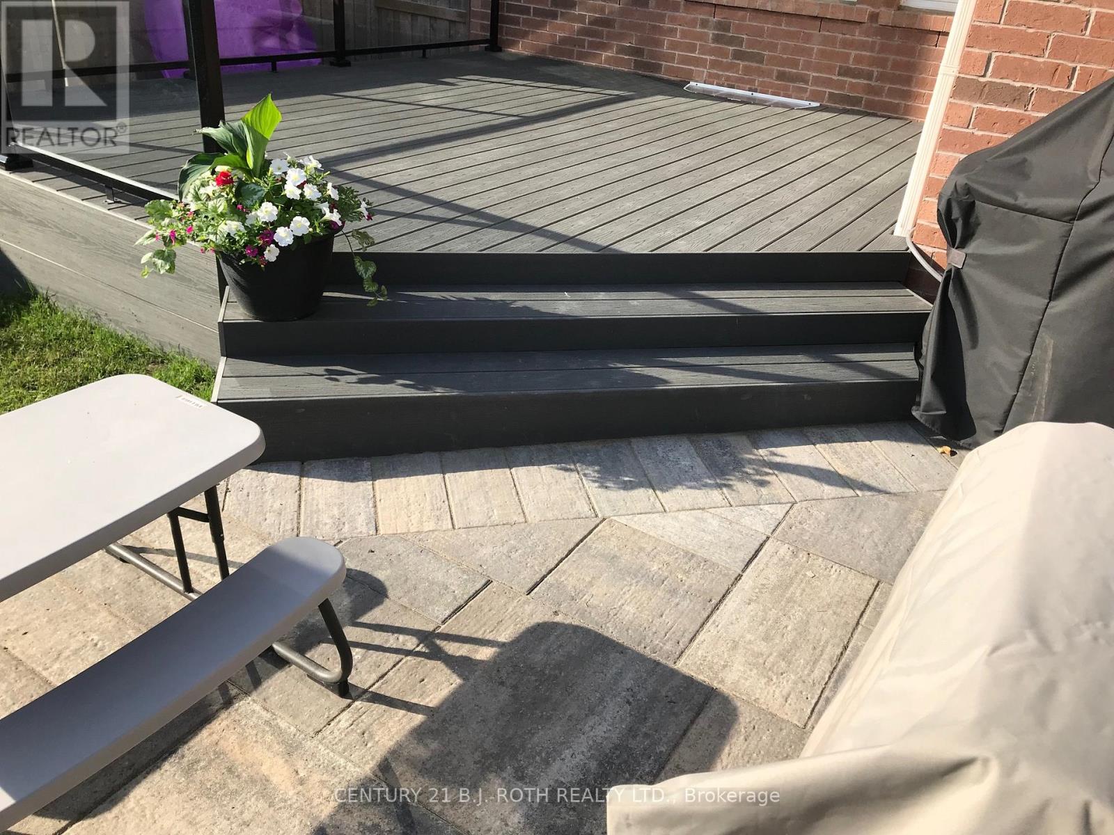 304 Downy Emerald Drive, Bradford West Gwillimbury (Bradford), Ontario  L3Z 0K3 - Photo 43 - N12636026