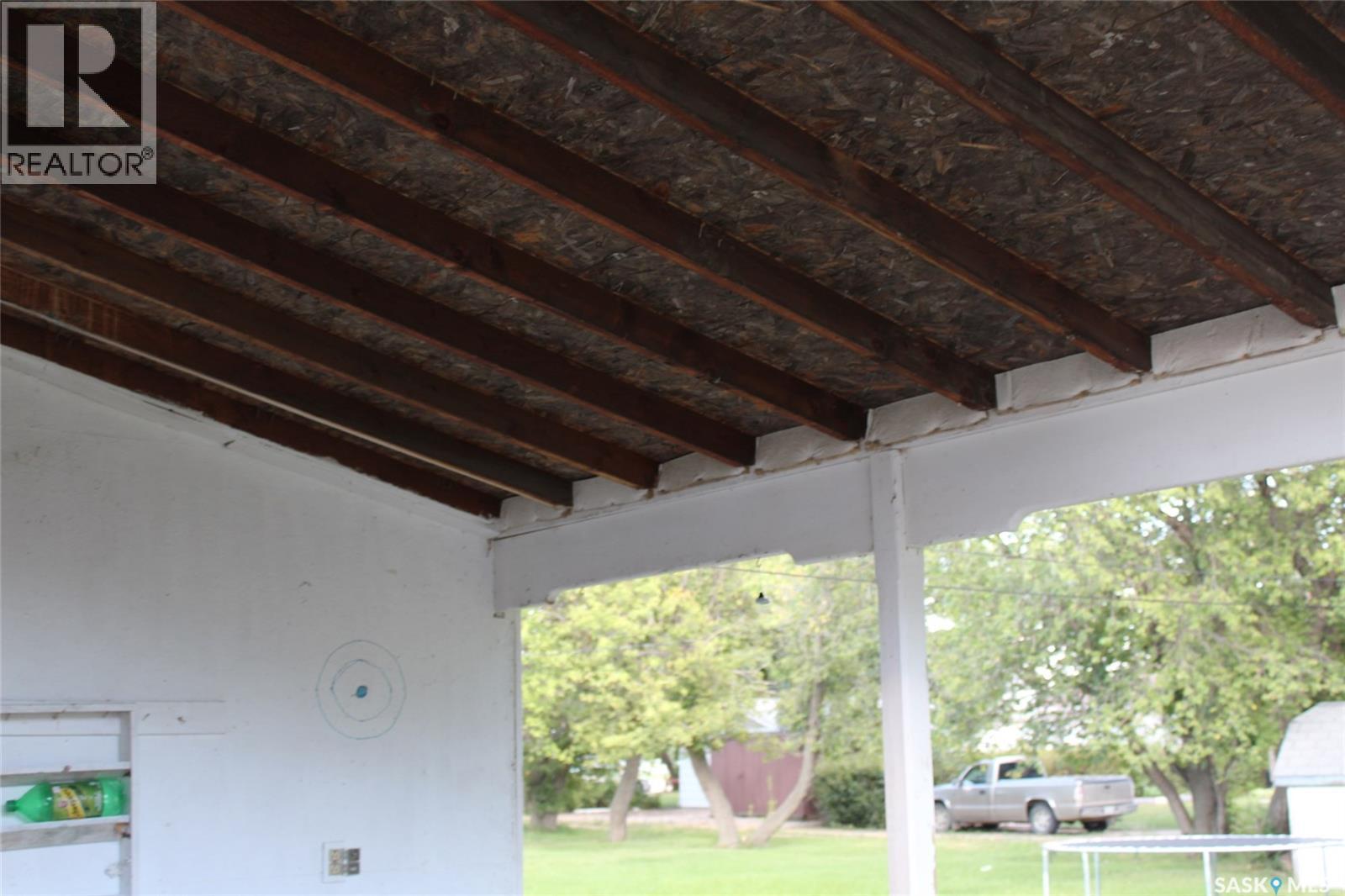 508 1st Avenue E, Lampman, Saskatchewan  S0C 1N0 - Photo 17 - SK025601