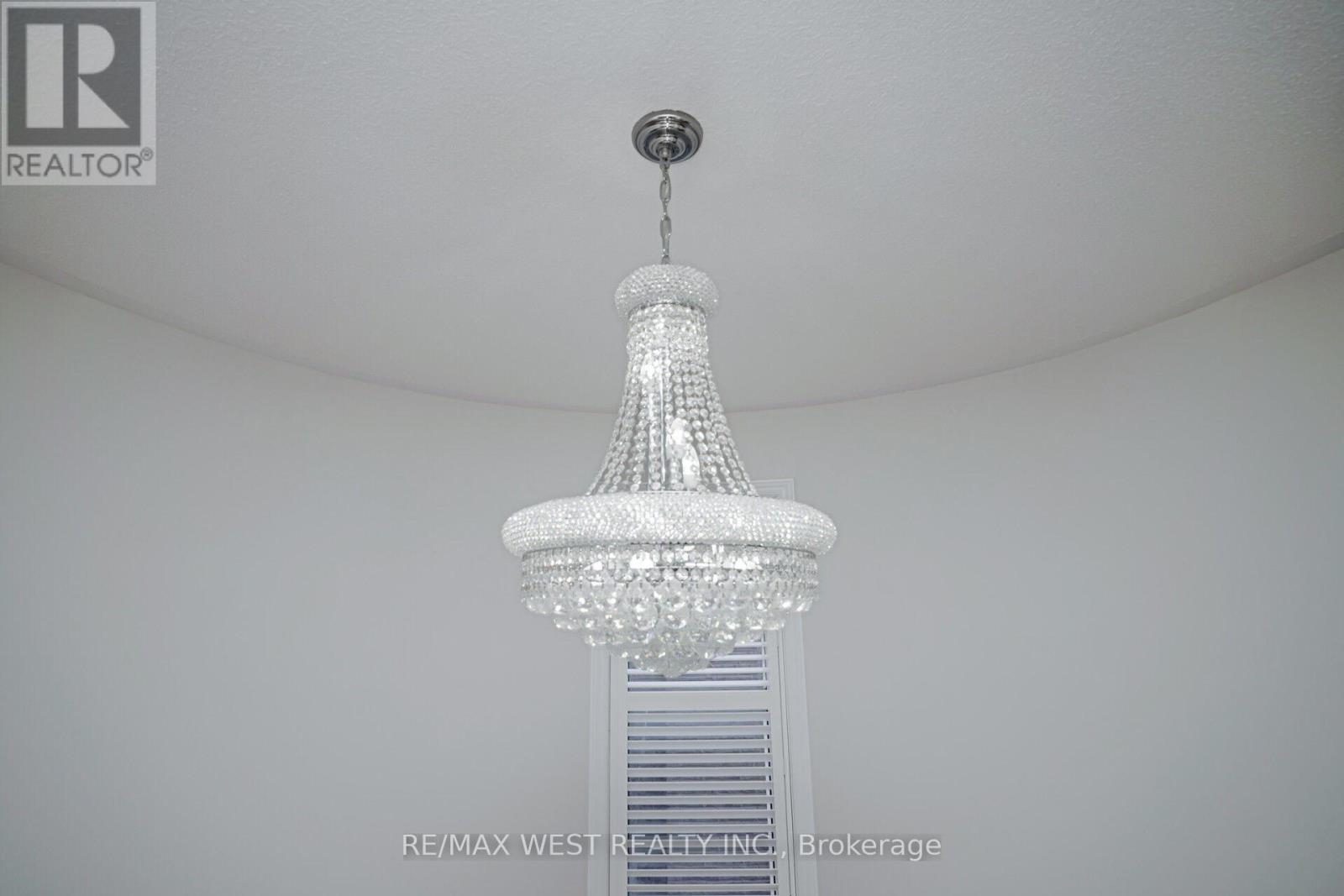 43 Swanton Road, Brampton, Ontario  L6X 5H5 - Photo 25 - W12635980