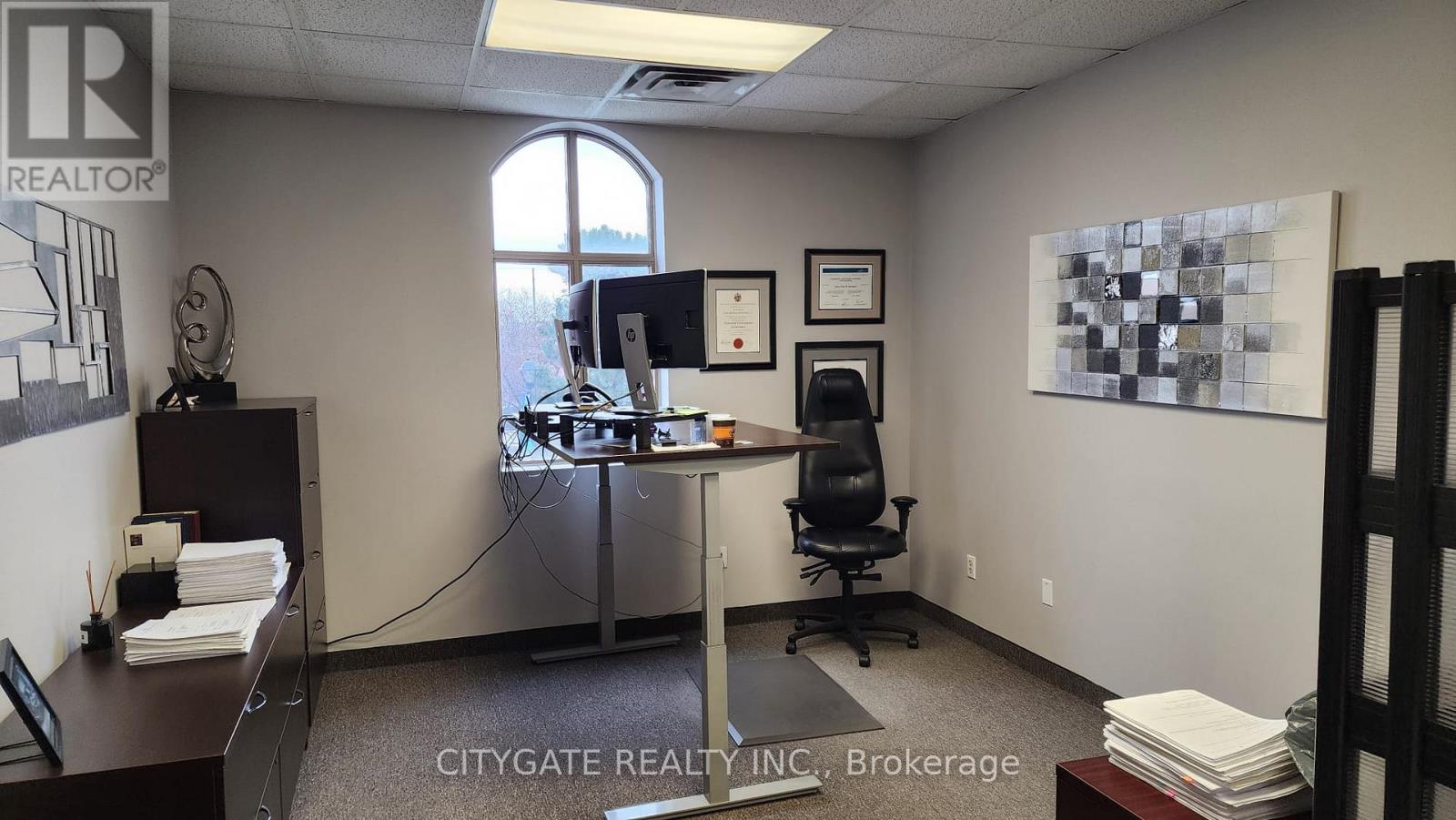 Unit 218 - 168 Queen Street S, Mississauga, Ontario  L5M 1K8 - Photo 4 - W12635994