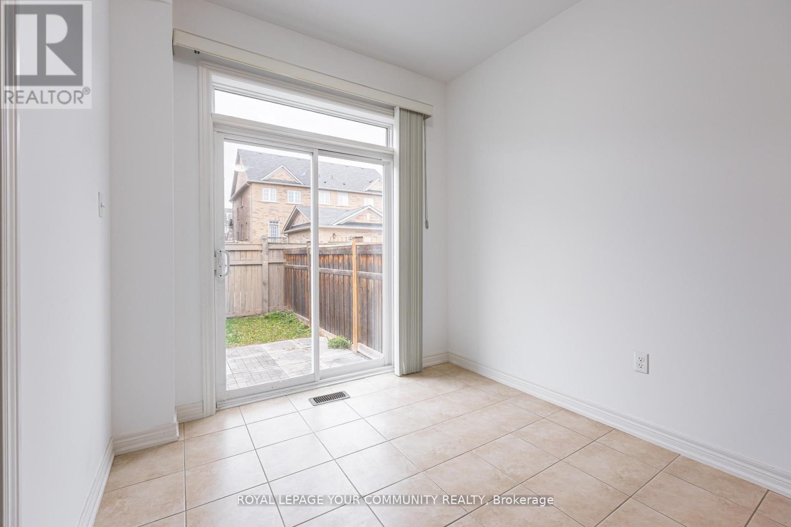 5526 Meadowcrest Avenue, Mississauga (Churchill Meadows), Ontario  L5M 0V1 - Photo 11 - W12636000