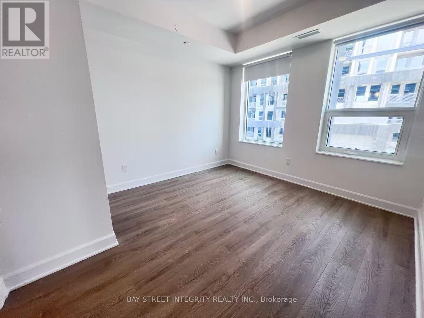 309 - 3240 William Coltson Avenue, Oakville, Ontario  L6H 8C8 - Photo 4 - W12636022