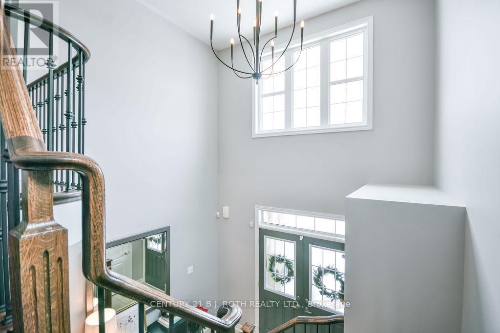 304 Downy Emerald Drive, Bradford West Gwillimbury (Bradford), Ontario  L3Z 0K3 - Photo 19 - N12636026