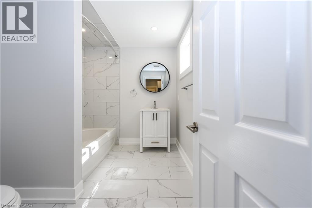 78 Balmoral Avenue N Unit# 1, Hamilton, Ontario  L8L 7R4 - Photo 10 - 40794121