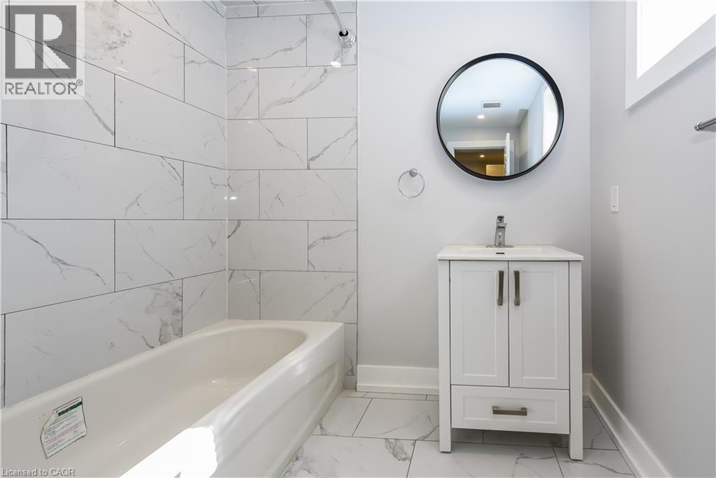 78 Balmoral Avenue N Unit# 1, Hamilton, Ontario  L8L 7R4 - Photo 11 - 40794121