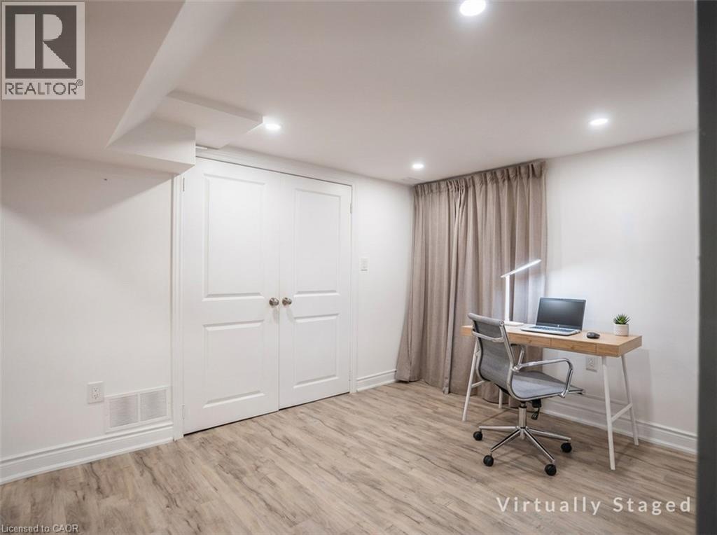 23 Thorley Drive Unit# Lower, Hamilton, Ontario  L8T 2Y9 - Photo 5 - 40793914