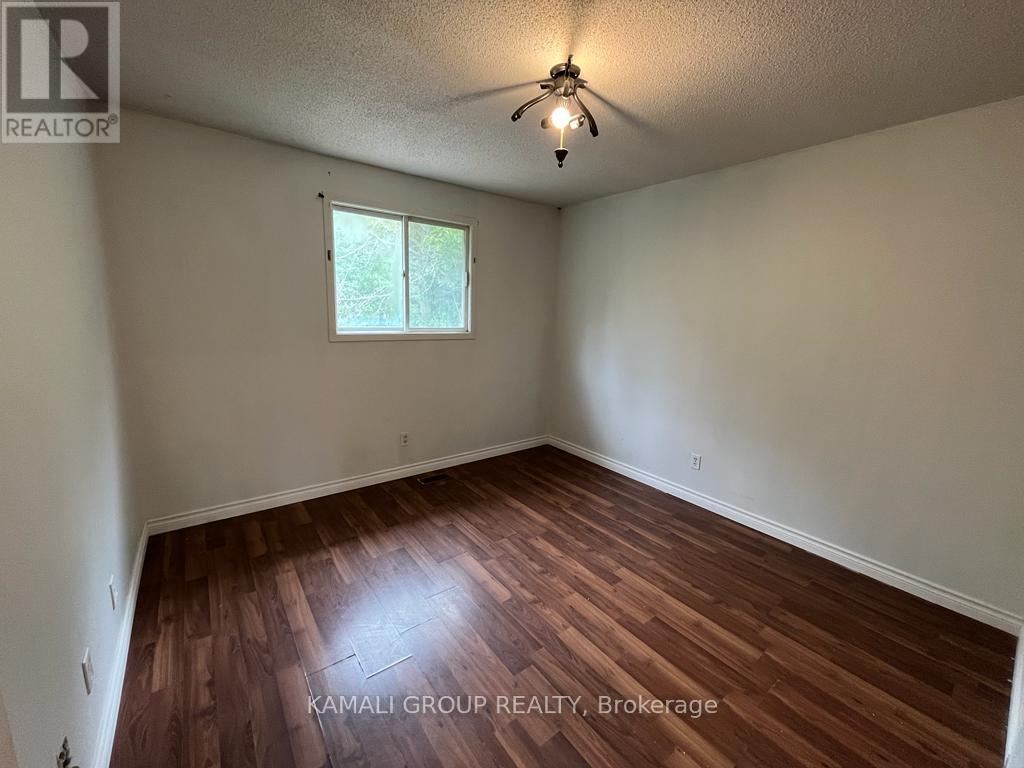 Main - 38 Mayfair Drive, Welland, Ontario  L3C 7A2 - Photo 15 - X12636002