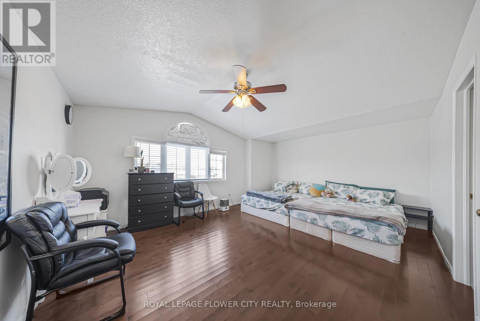 53 Bush Clover Crescent, Kitchener, Ontario  N2E 3P8 - Photo 22 - X12636028