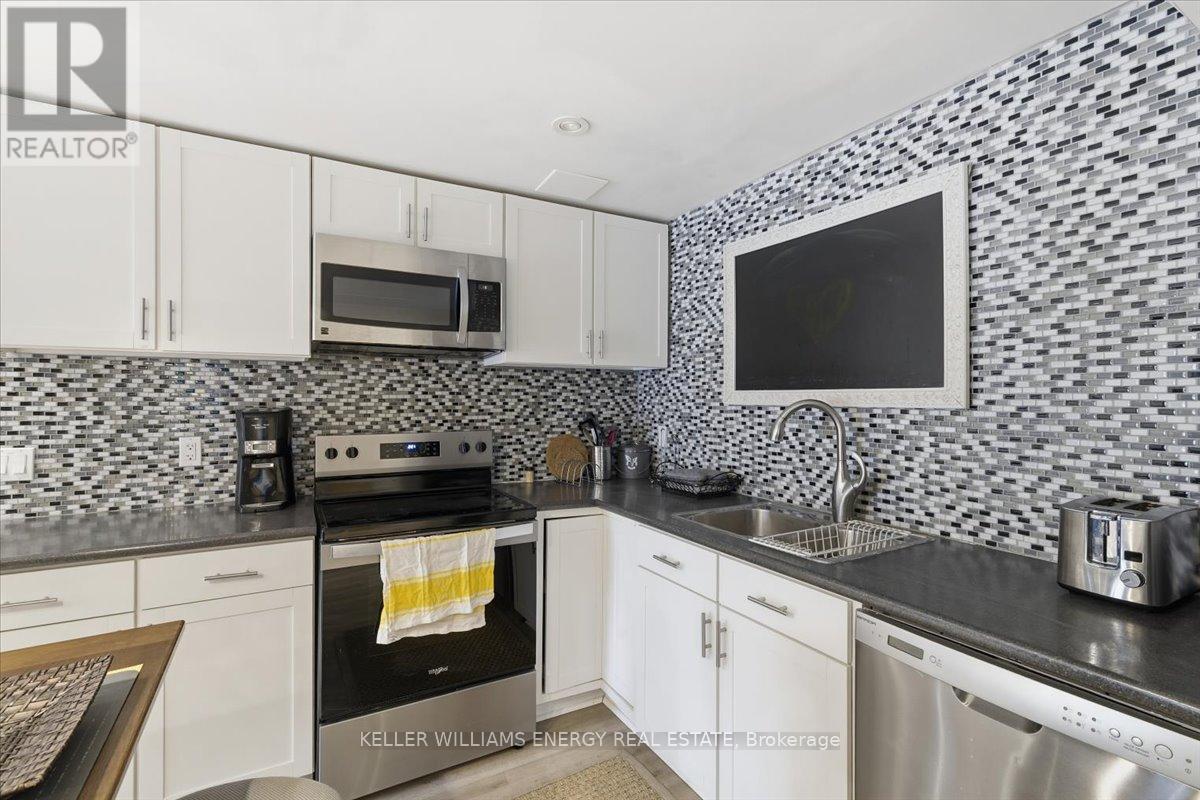 66 Oceanpearl Crescent, Whitby (Blue Grass Meadows), Ontario  L1N 0C3 - Photo 29 - E12636192