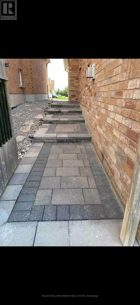 66 Oceanpearl Crescent, Whitby (Blue Grass Meadows), Ontario  L1N 0C3 - Photo 41 - E12636192