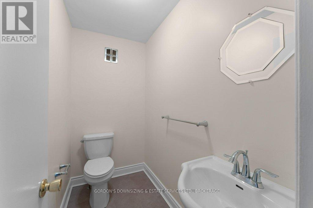 873 Danbury Road, Kingston (South Of Taylor-Kidd Blvd), Ontario  K7M 6G7 - Photo 18 - X12636054