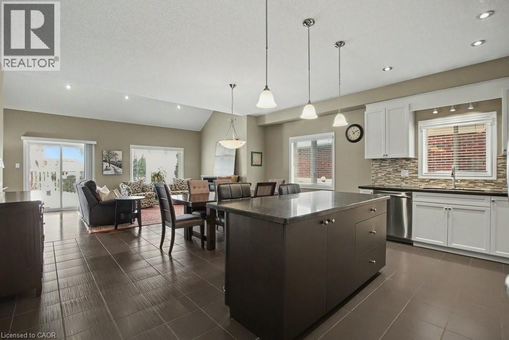 36 Freure Drive, Cambridge, Ontario  N1S 0A2 - Photo 9 - 40793789