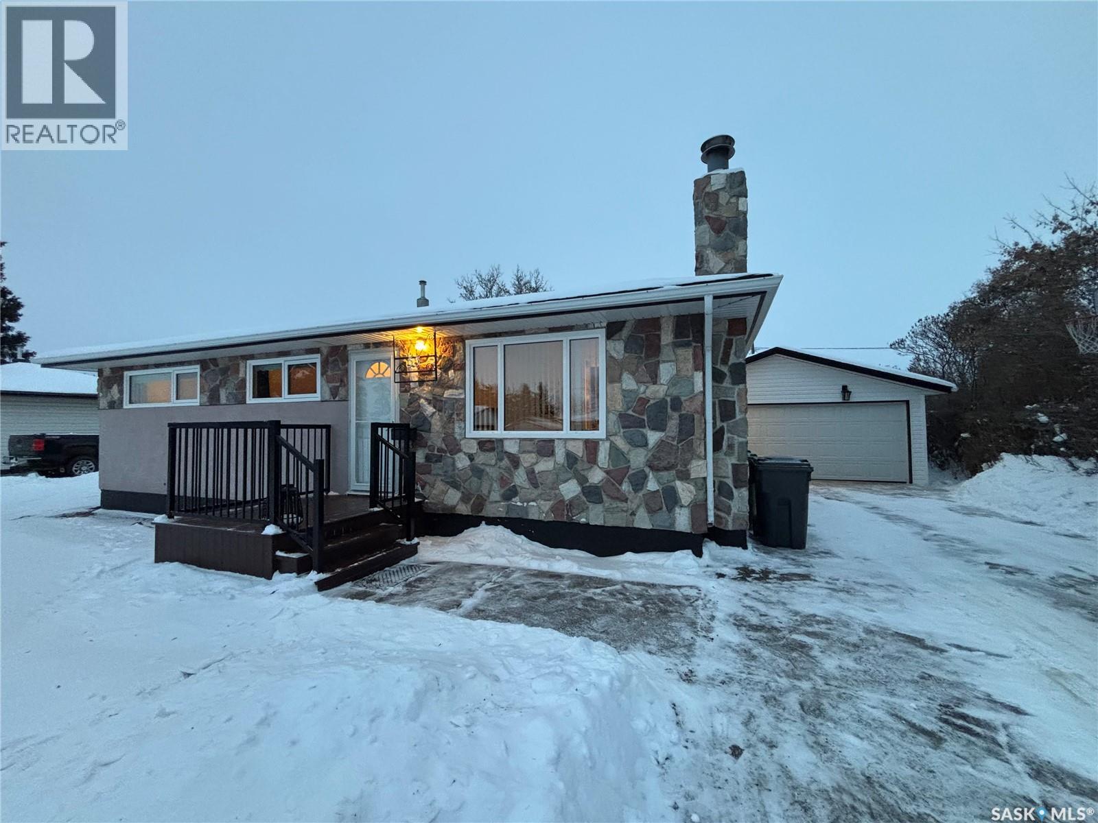 53 Bailey Drive, Yorkton, Saskatchewan  S3N 2J2 - Photo 2 - SK025665
