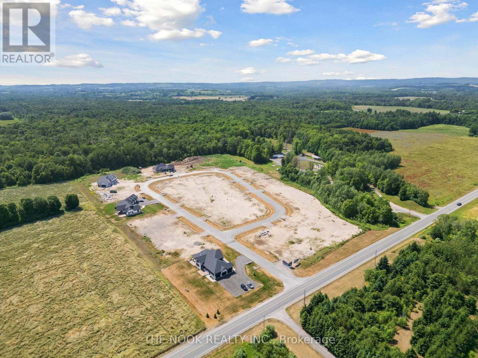 5442 Winfield Drive, Port Hope, Ontario  L1A 3V5 - Photo 4 - X12636212