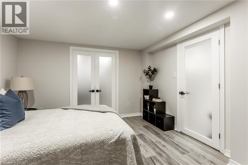 260 Foxbar Road, Burlington, Ontario  L7L 3A3 - Photo 33 - 40793910