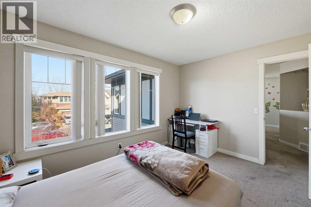 217 Coopers Grove Sw, Airdrie, Alberta  T2B 0G4 - Photo 28 - A2267001