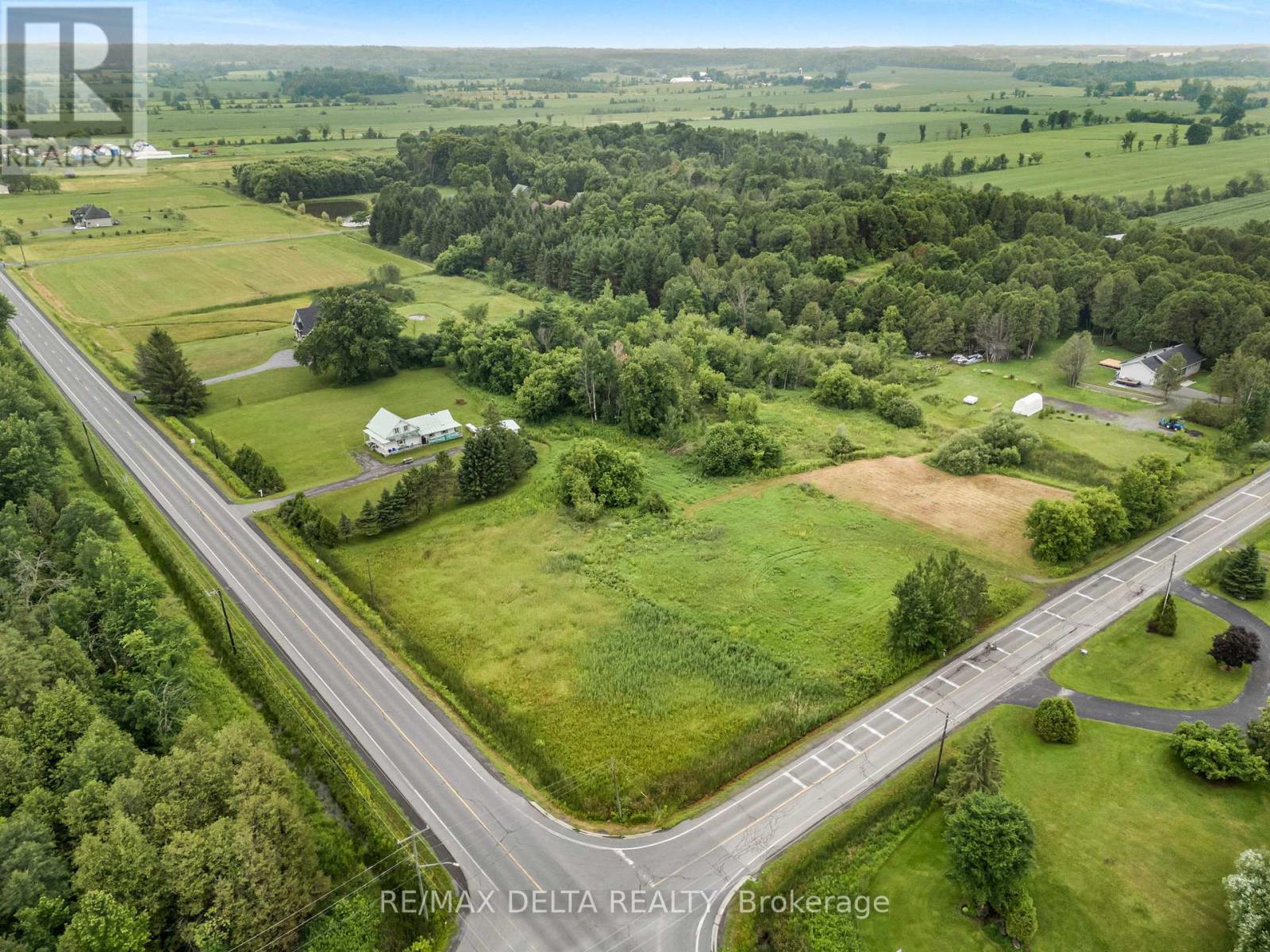 Pt Lt 1 Con 6 Road, Clarence-Rockland, Ontario K4K 1K7 - Photo 3 - X12636200
