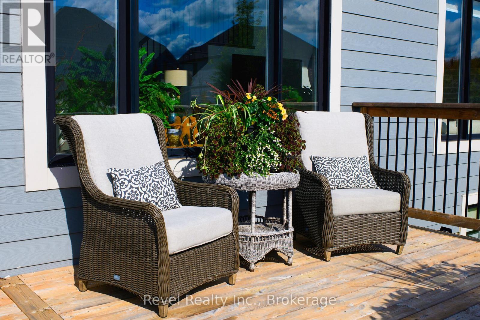 101 Reed Way, Blue Mountains, Ontario  L9Y 0V1 - Photo 35 - X12440856