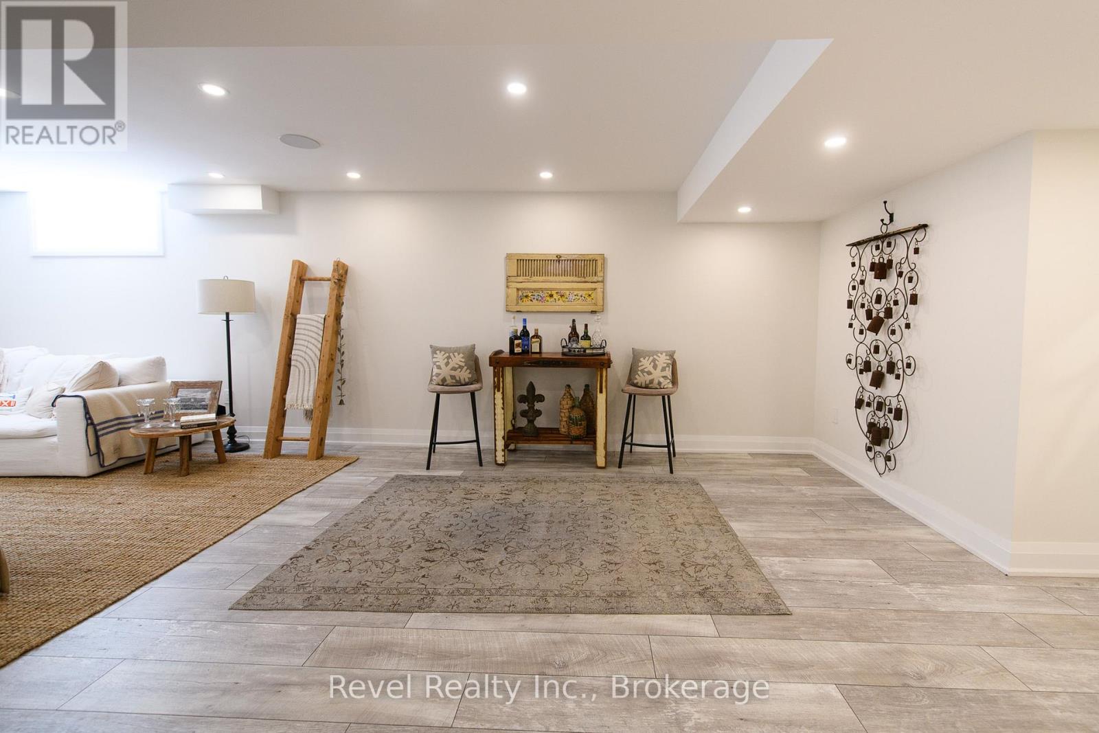 101 Reed Way, Blue Mountains, Ontario  L9Y 0V1 - Photo 29 - X12440856