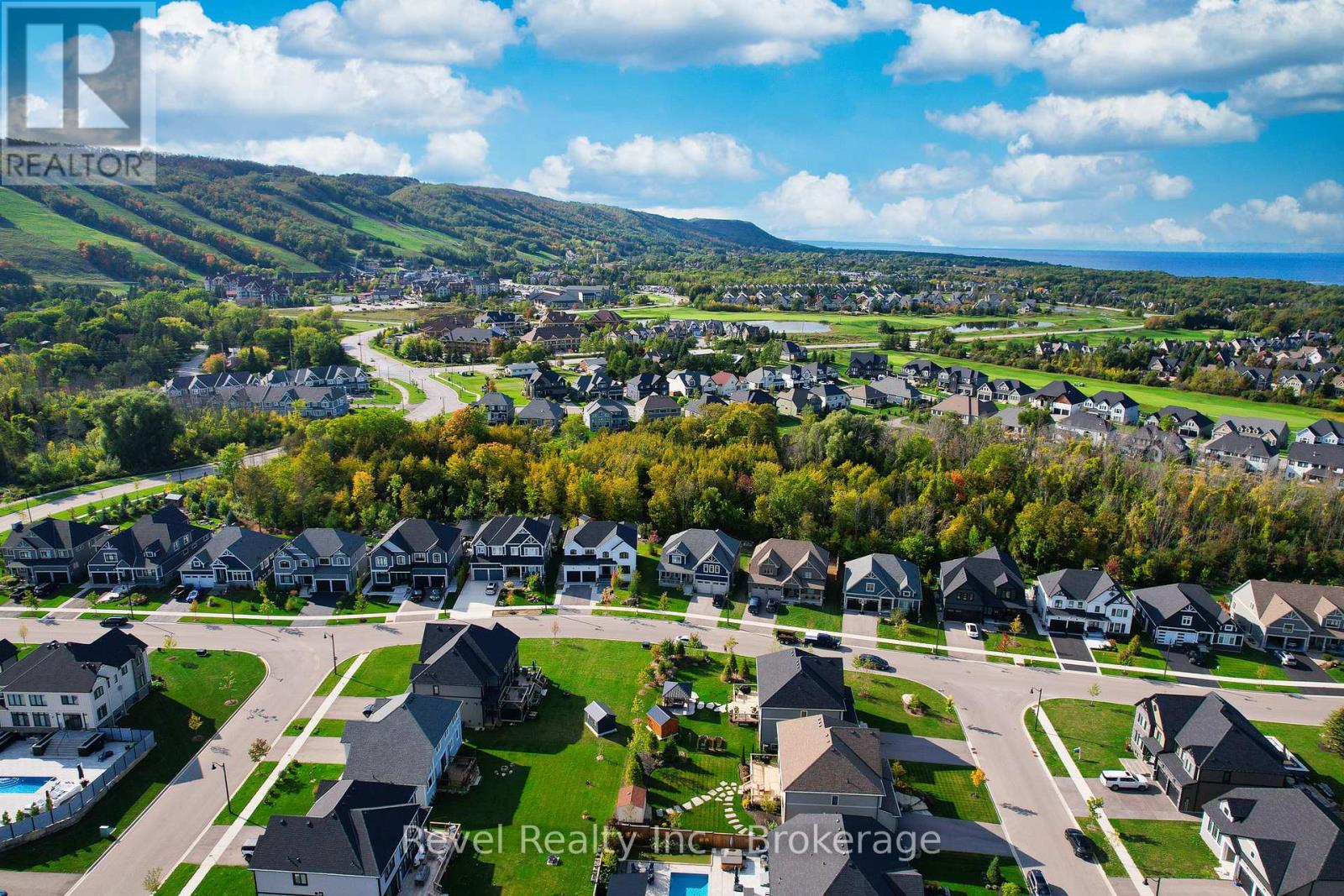 101 Reed Way, Blue Mountains, Ontario  L9Y 0V1 - Photo 39 - X12440856