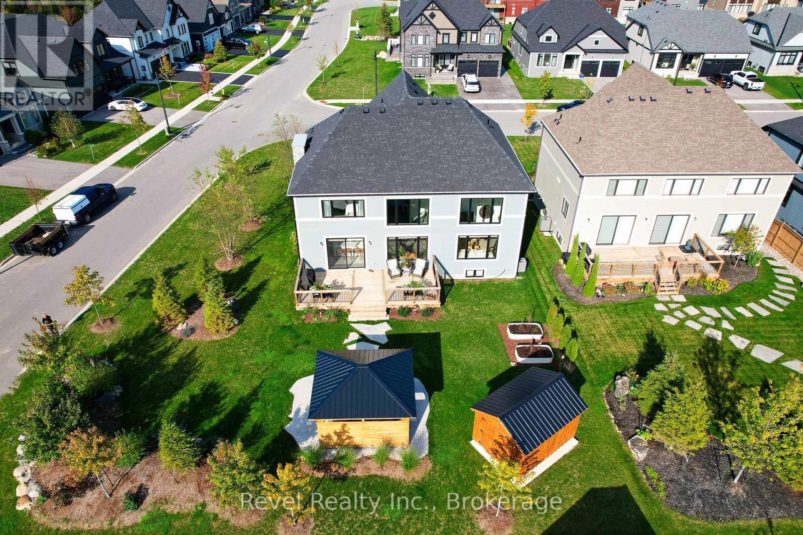 101 Reed Way, Blue Mountains, Ontario  L9Y 0V1 - Photo 37 - X12440856