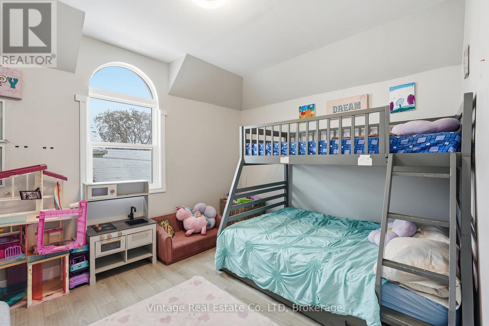 108 Eagle Avenue, Brantford, Ontario  N3S 1Z5 - Photo 15 - X12636126