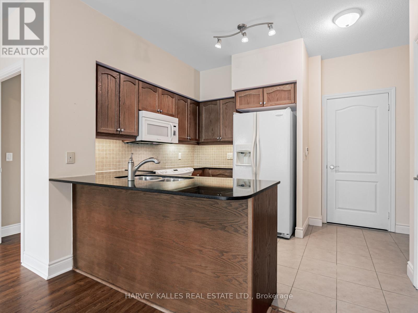 505 - 319 Merton Street, Toronto (Mount Pleasant West), Ontario  M4S 1A5 - Photo 11 - C12635766