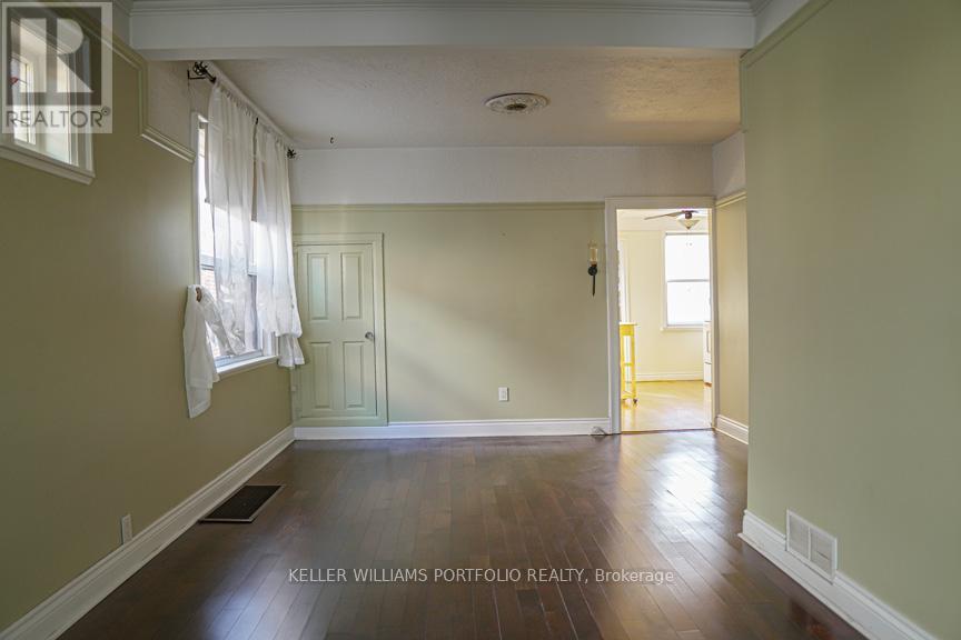 97 Livingstone Avenue, Toronto, Ontario  M6E 2L7 - Photo 5 - W12598660