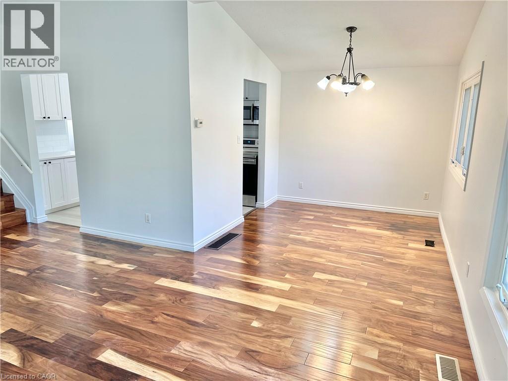 8 Howard Street, Simcoe, Ontario  N3Y 2H5 - Photo 5 - 40771802