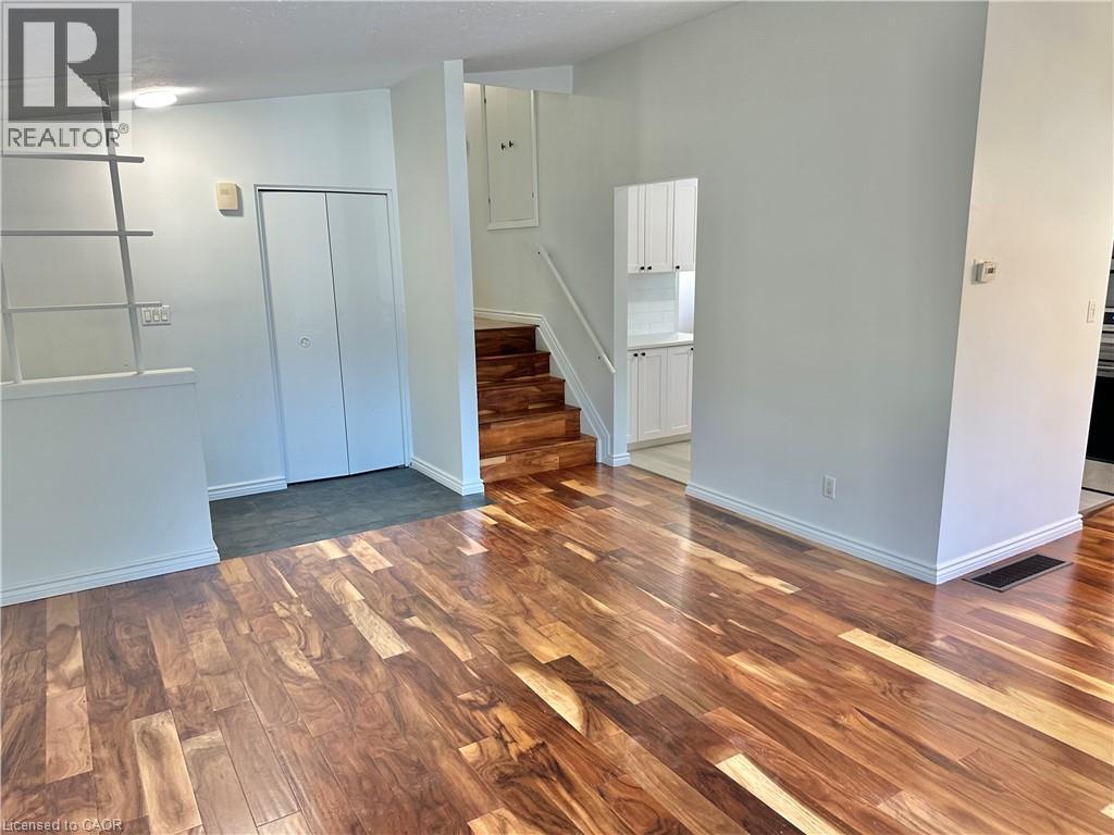 8 Howard Street, Simcoe, Ontario  N3Y 2H5 - Photo 6 - 40771802