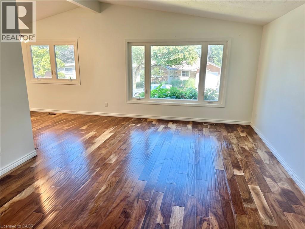 8 Howard Street, Simcoe, Ontario  N3Y 2H5 - Photo 4 - 40771802