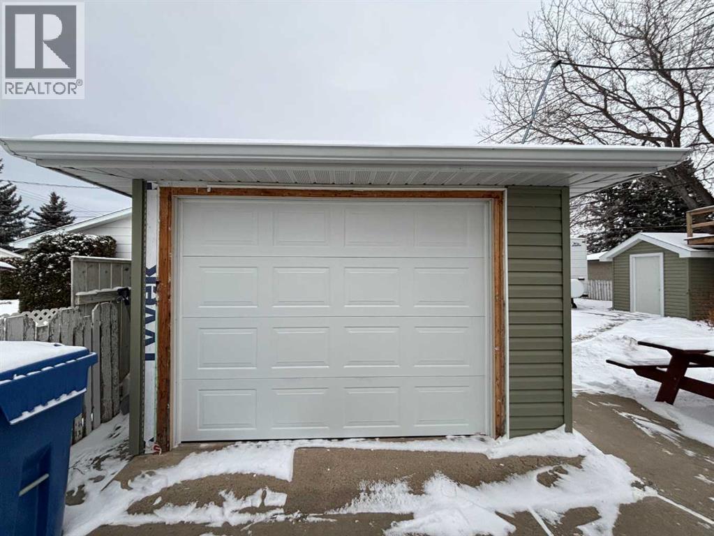 1101 14 Street N, Lethbridge, Alberta  T1H 2W3 - Photo 5 - A2271102