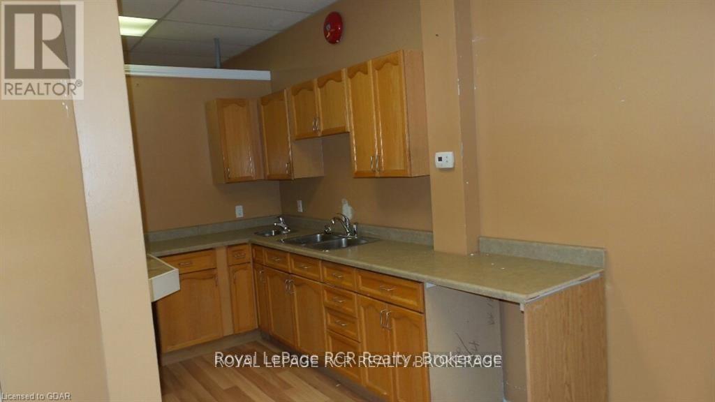 183 George Street, Wellington North (Arthur), Ontario  N0G 1A0 - Photo 3 - X12636048