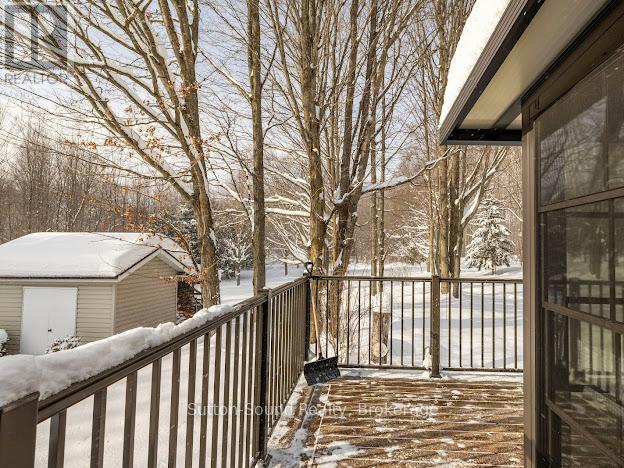 240135 Wilcox Side Road, Georgian Bluffs, Ontario N4K 5N7 - Photo 15 - X12636120