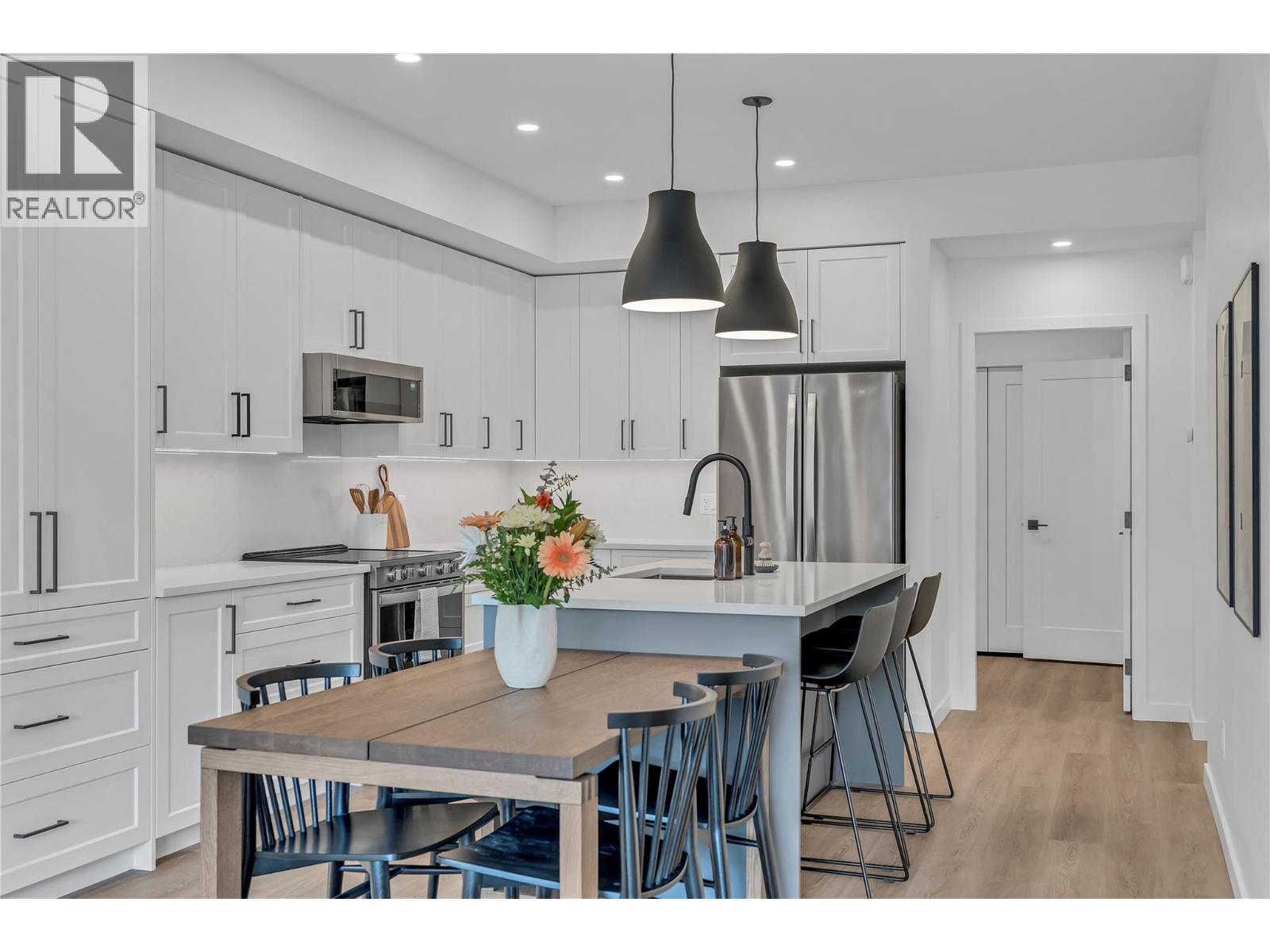 687 Victoria Drive Unit# 101, Penticton, British Columbia  V2A 5N5 - Photo 4 - 10371144