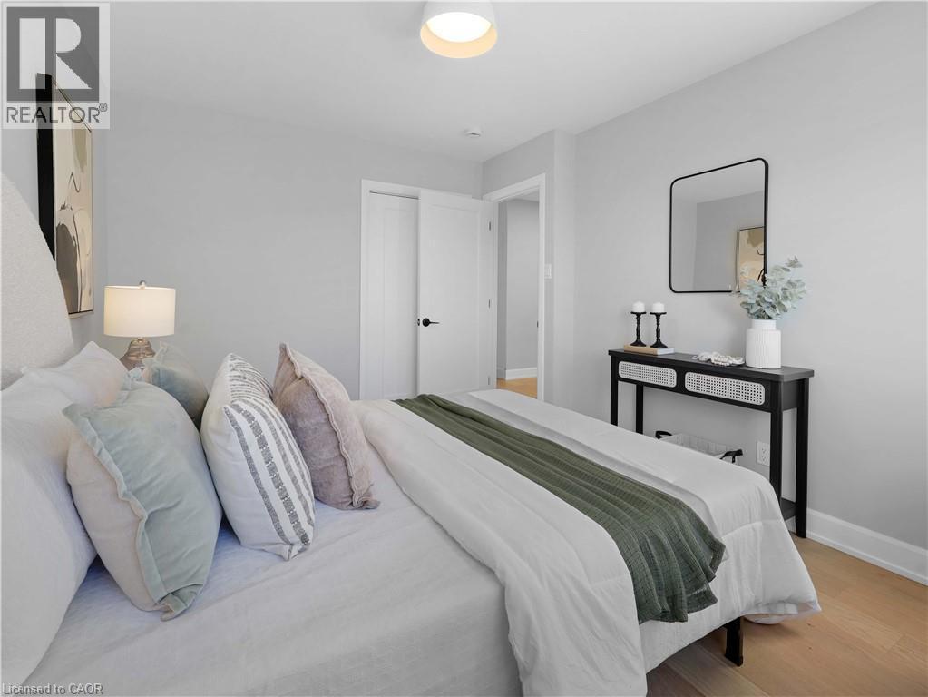 3406 Putter Place, Burlington, Ontario  L7N 2P4 - Photo 7 - 40793476