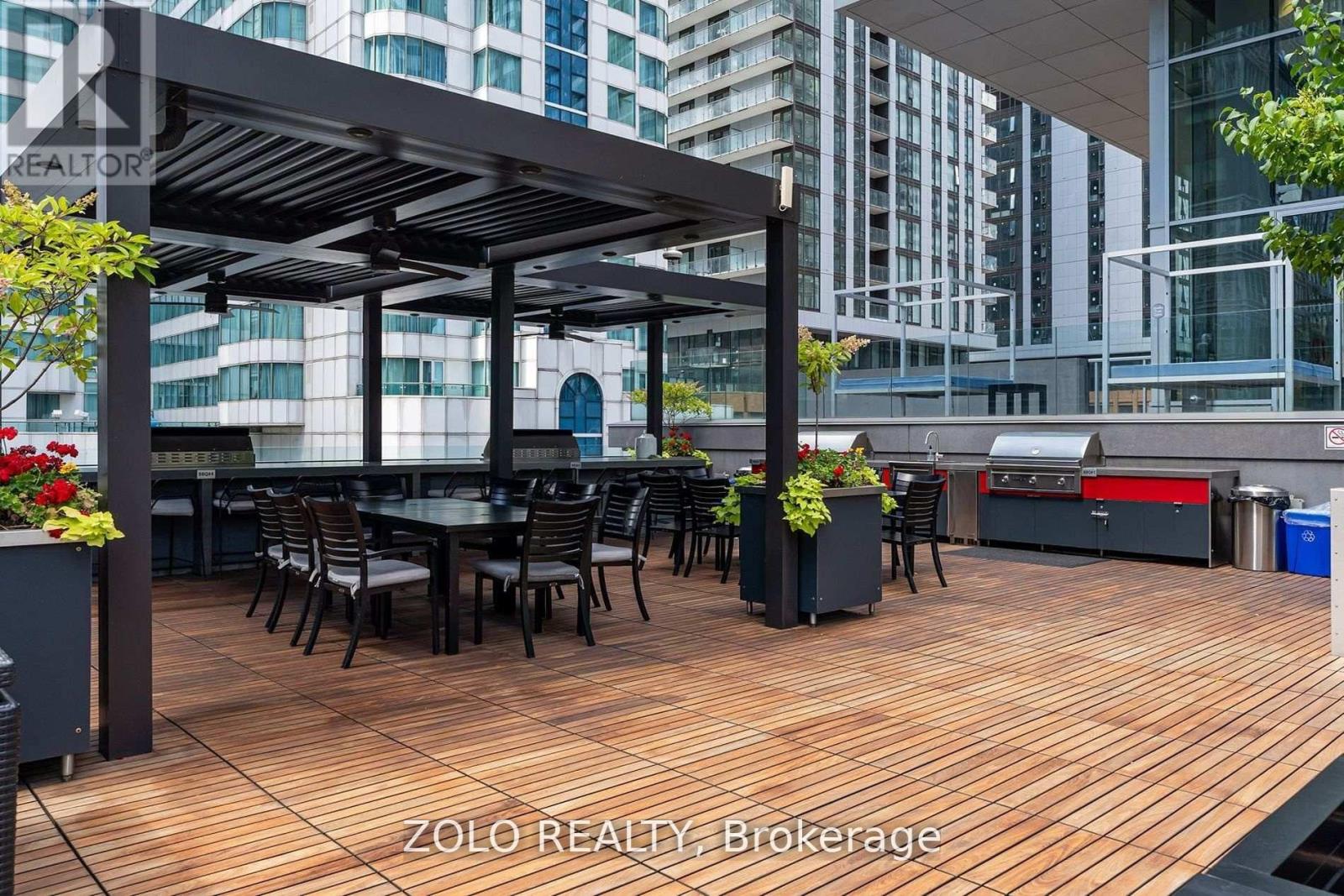 1205 - 80 John Street, Toronto, Ontario  M5V 3X4 - Photo 20 - C12636066