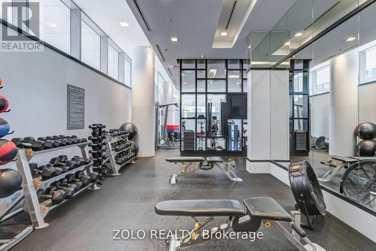 1205 - 80 John Street, Toronto, Ontario  M5V 3X4 - Photo 31 - C12636066