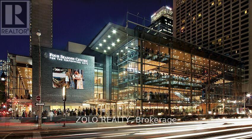 1205 - 80 John Street, Toronto, Ontario  M5V 3X4 - Photo 33 - C12636066
