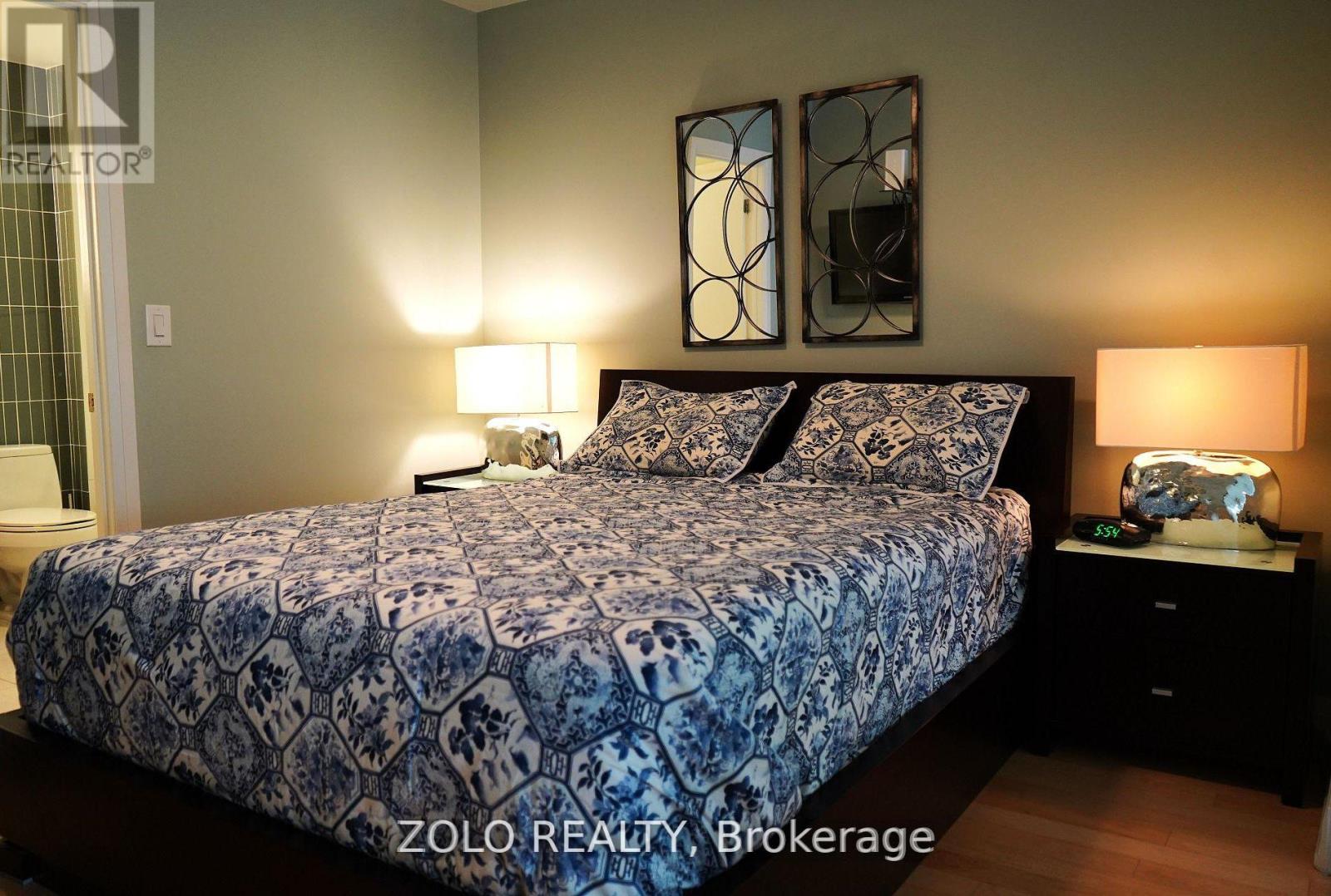 1205 - 80 John Street, Toronto, Ontario  M5V 3X4 - Photo 4 - C12636066