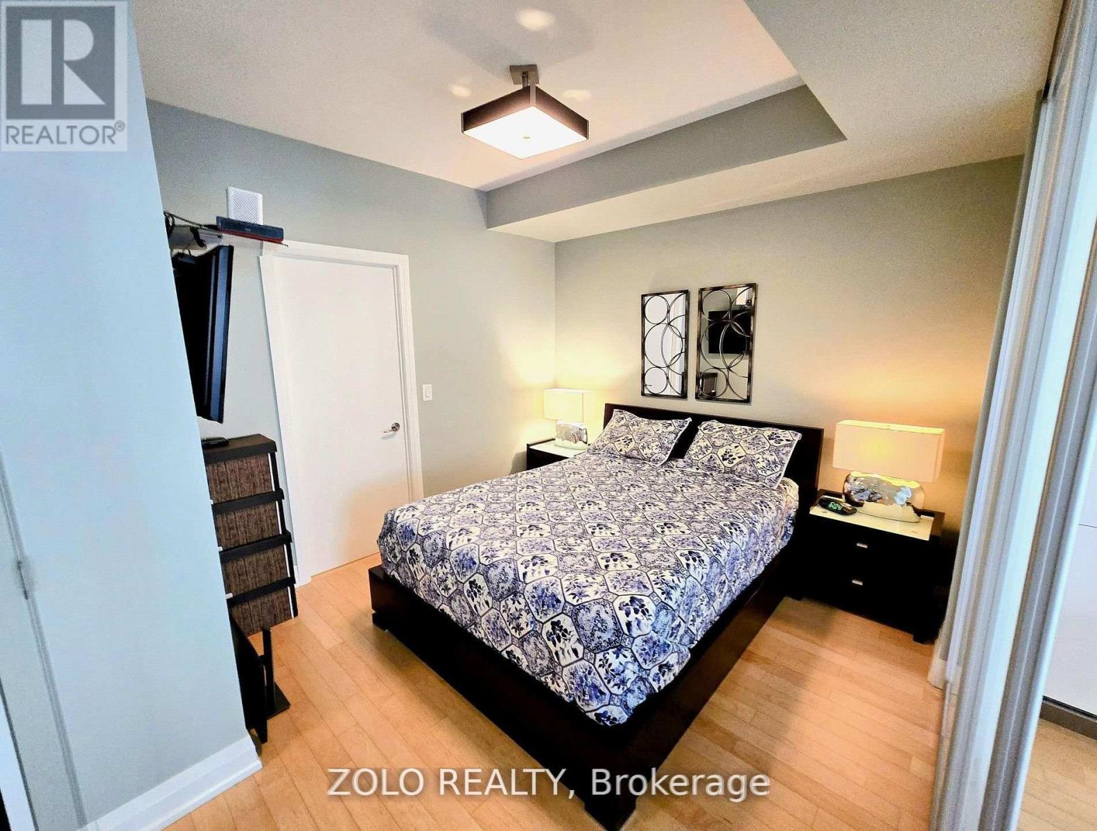 1205 - 80 John Street, Toronto, Ontario  M5V 3X4 - Photo 6 - C12636066