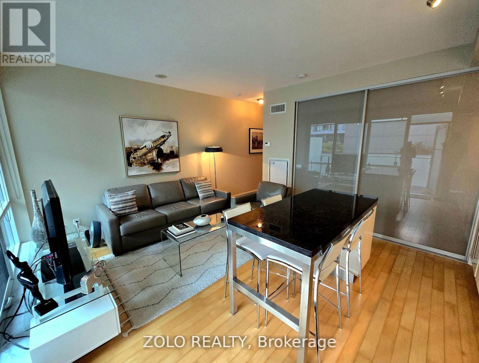 1205 - 80 John Street, Toronto, Ontario  M5V 3X4 - Photo 9 - C12636066