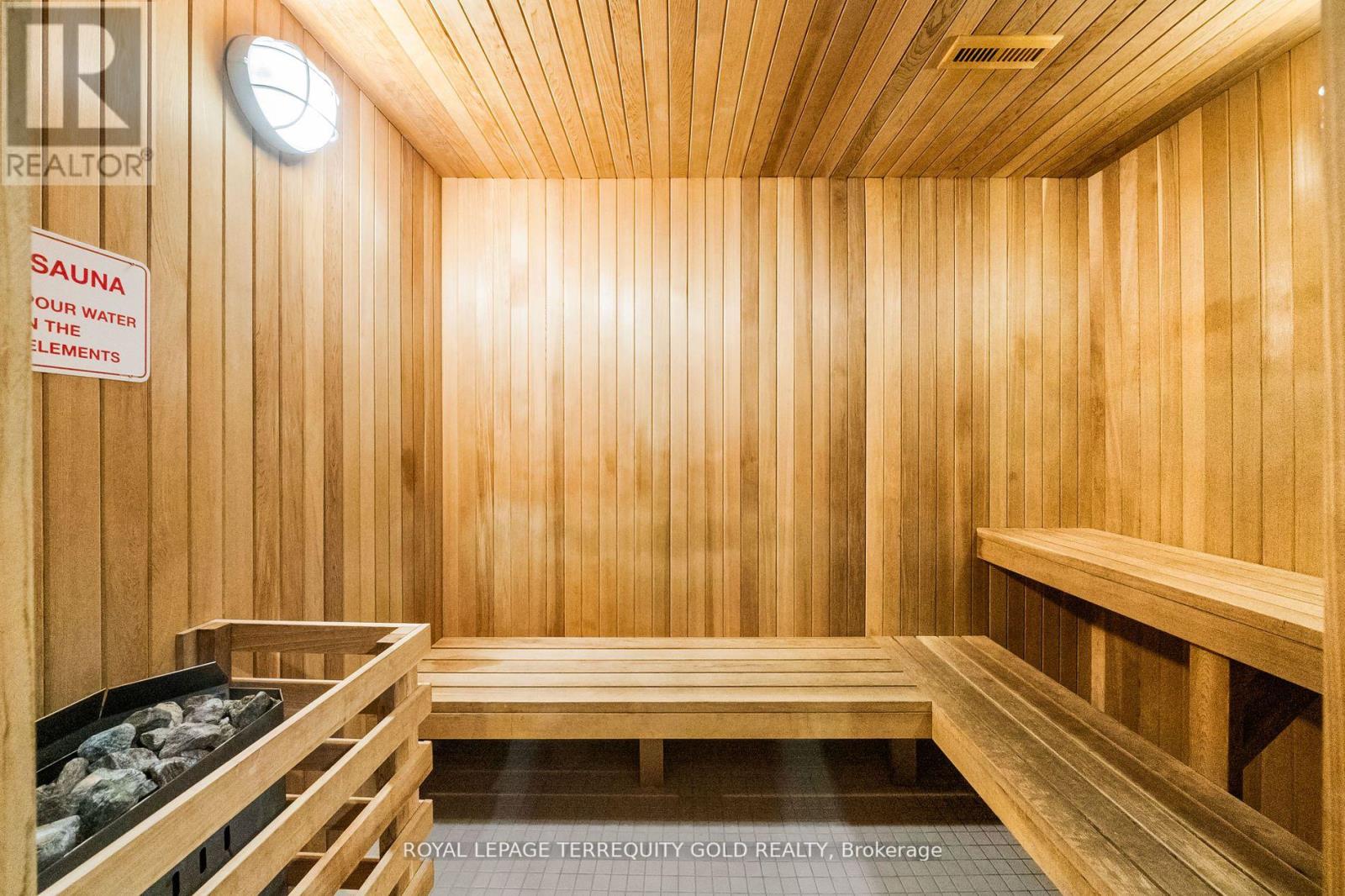 1901 - 105 George Street, Toronto (Moss Park), Ontario  M5A 0L4 - Photo 34 - C12636094