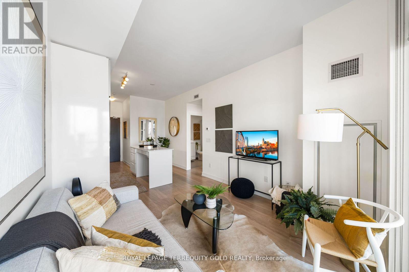 1901 - 105 George Street, Toronto (Moss Park), Ontario  M5A 0L4 - Photo 8 - C12636094