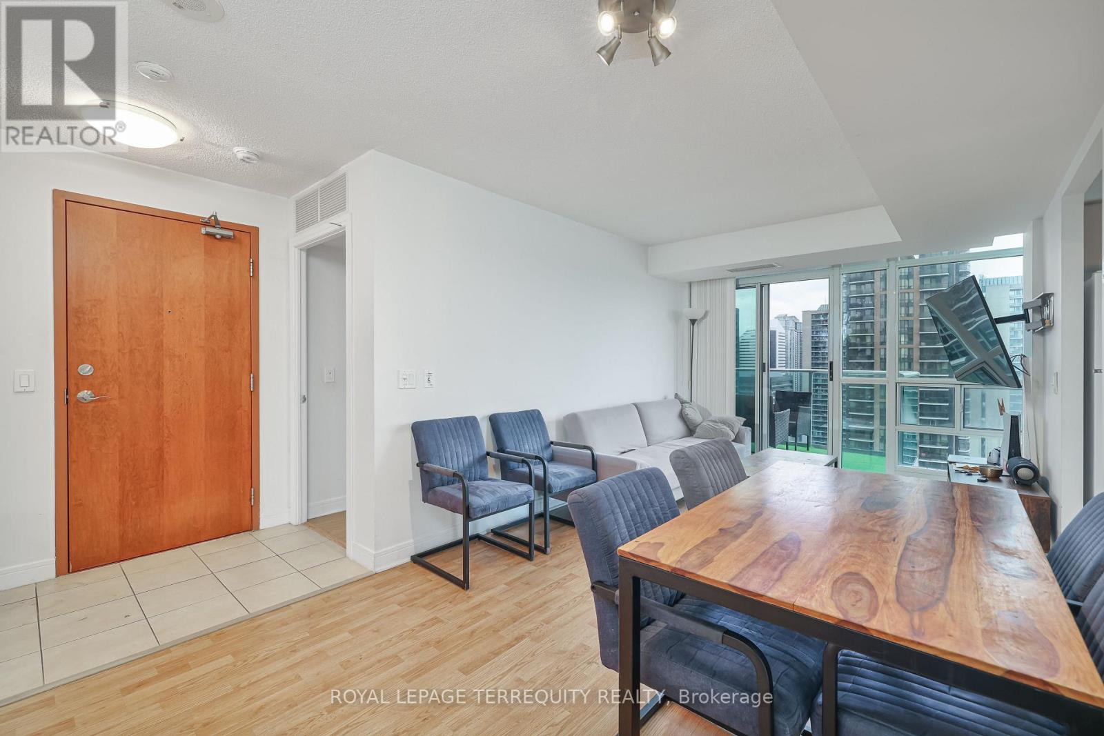 2306 - 35 Bales Avenue, Toronto, Ontario M2N 7L7 - Photo 14 - C12636096