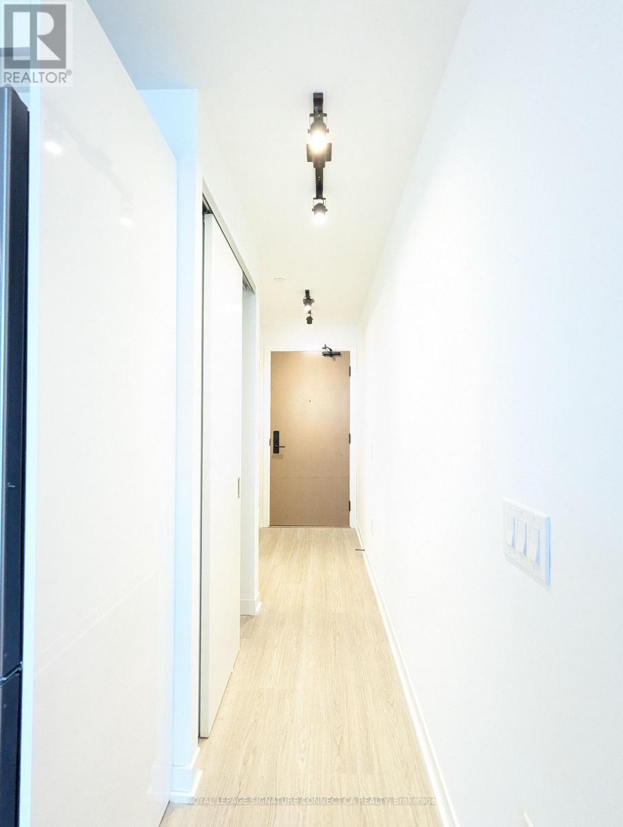 809 - 195 Mccaul Street, Toronto, Ontario  M5T 1W6 - Photo 5 - C12636138